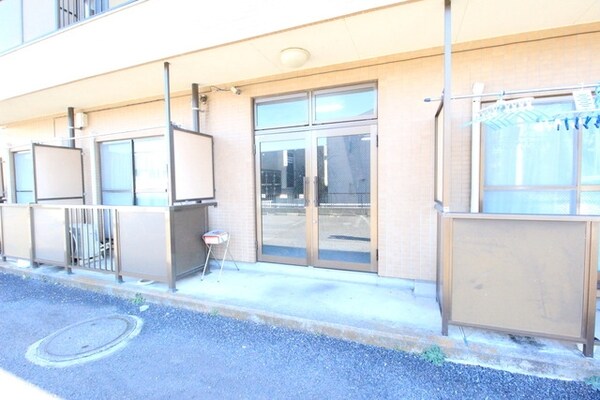 エントランス(★お部屋探しは、タウンハウジング多摩センター店へ★)