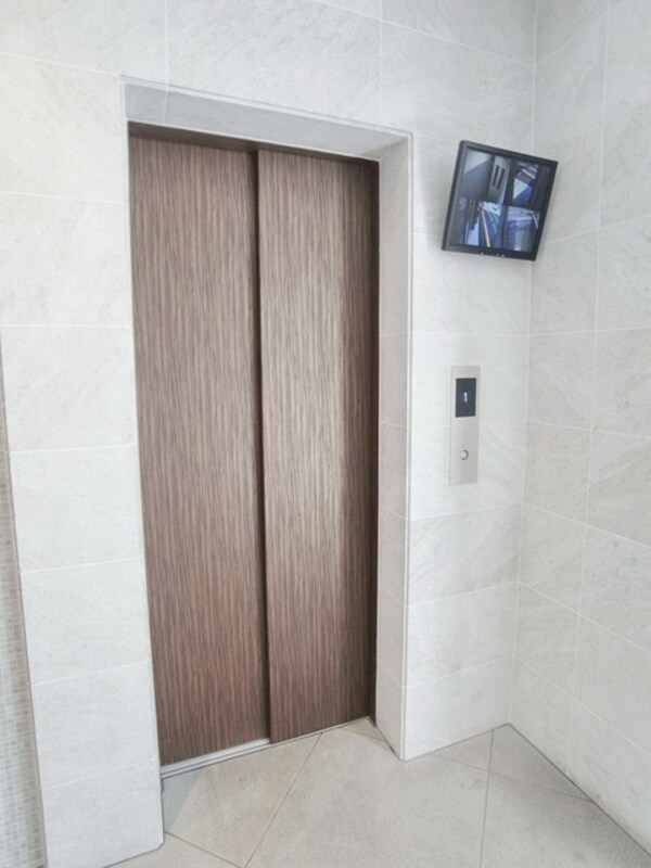 その他(♪エレベーターもスマートなデザイン♪)