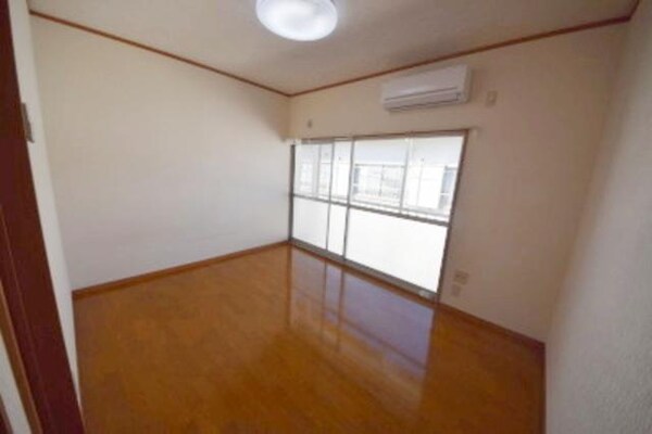 リビング・居室(★お部屋探しは株式会社タウンハウジング東京まで★)