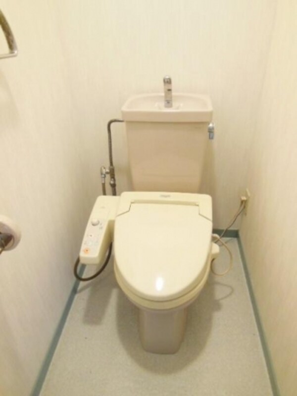 トイレ(★お部屋探しは株式会社タウンハウジング東京まで★)