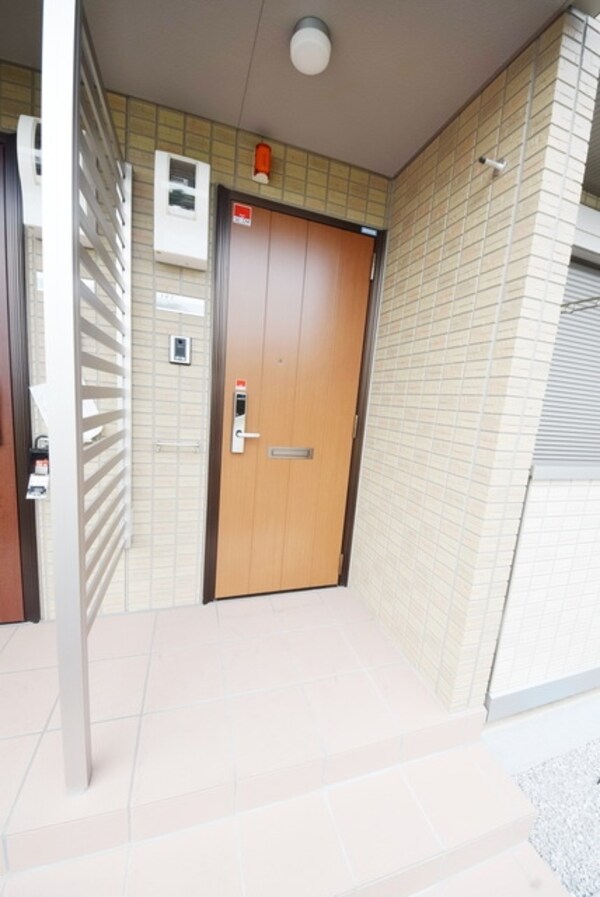 エントランス(★カードキーの玄関★)