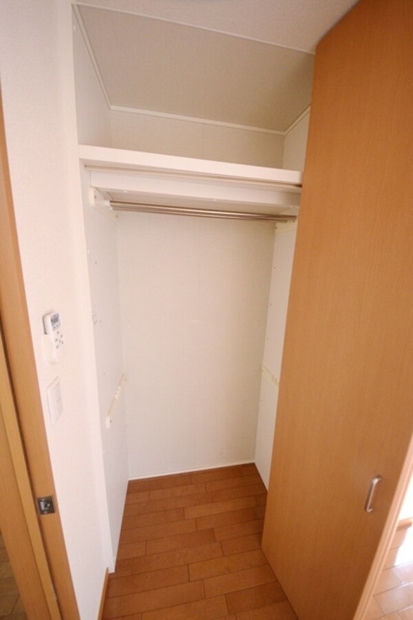 収納(※別号室参考写真)