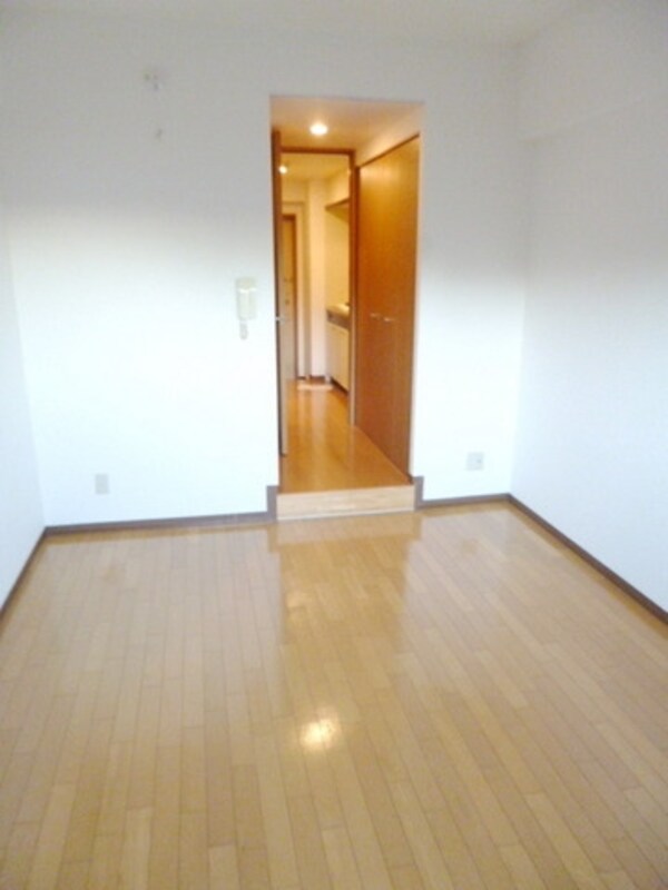 リビング・居室(★お部屋探しは株式会社タウンハウジング東京まで★)