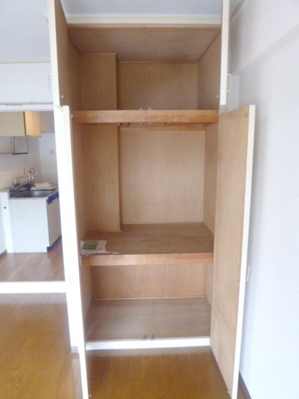 収納(★お部屋探しは株式会社タウンハウジング東京まで★)