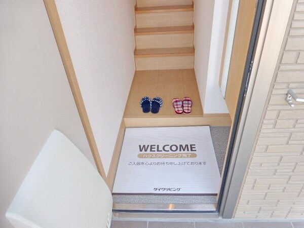 玄関(★お問い合わせはタウンハウジングまで★)