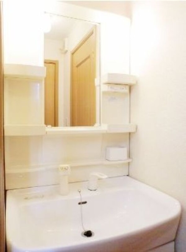 洗面(★お問い合わせはタウンハウジング新百合ヶ丘店まで★)