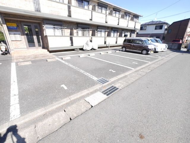 駐車場(★お部屋探しは、タウンハウジング多摩センター店へ★)