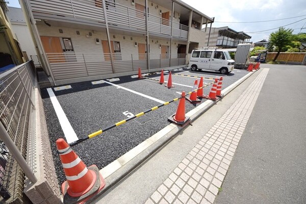 駐車場(★敷地な駐車場は広くて駐車がしやすいです★)