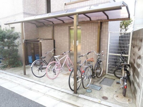 共有部分(★屋根付き自転車置き場★)