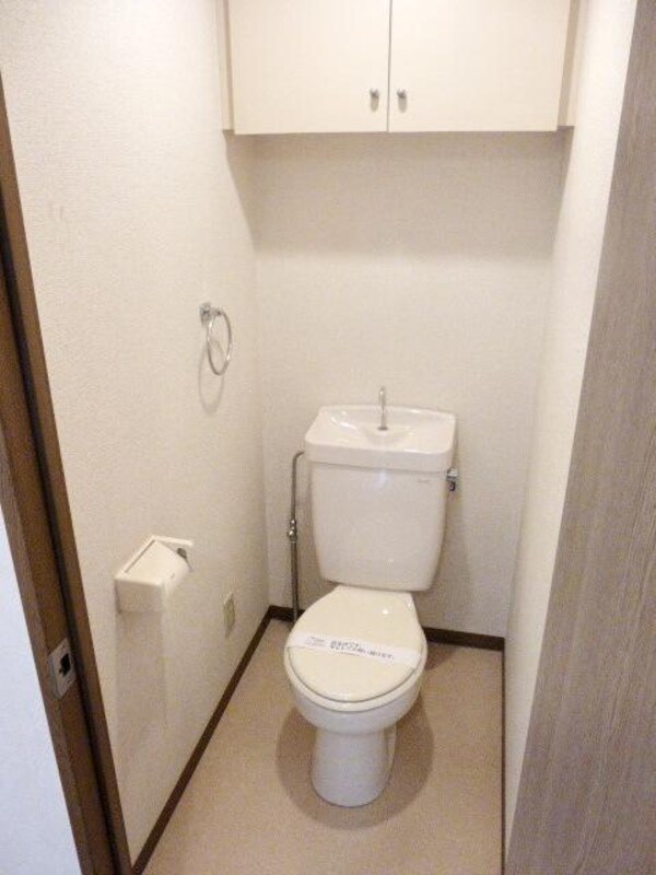 トイレ(★バストイレ別のお部屋です★)