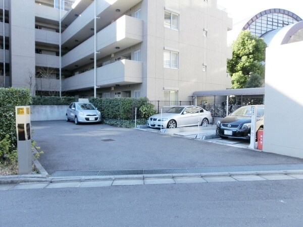 駐車場(外観・共用部分)