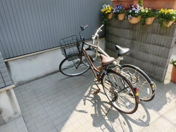 共有部分(★駐輪スペースです★)