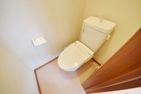 トイレ(★ウォシュレット付の綺麗なトイレです★)
