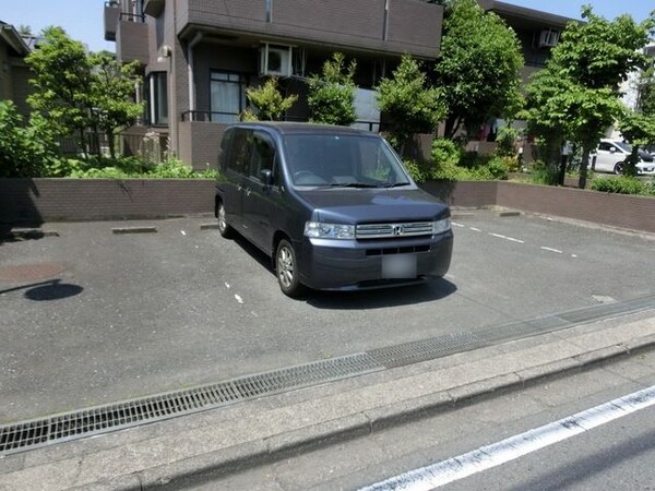 駐車場(★駐車スペースです★)