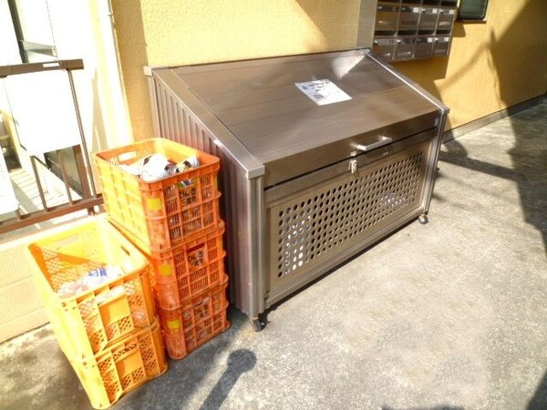 共有部分(★集合ゴミ置き場★)