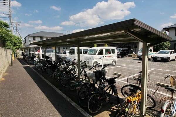 共有部分(自転車置き場)