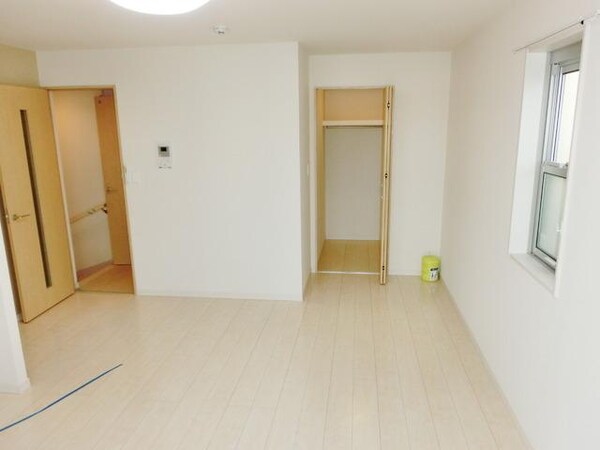 その他室内・内装(★広々11.8帖の洋室です★)