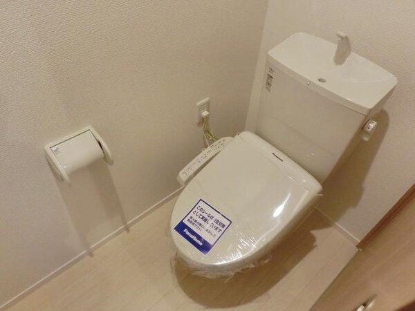 トイレ(★ウォシュレット付の清潔感のあるトイレです★)