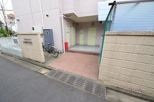 エントランス(★ようこそ我が家へ★)