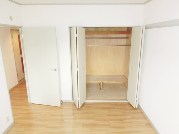 その他室内・内装(★左側の6帖洋室です★)