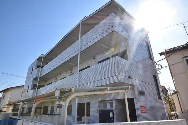 外観(★調布駅11分・通勤通学に便利な立地・閑静な住宅街・全戸南…)