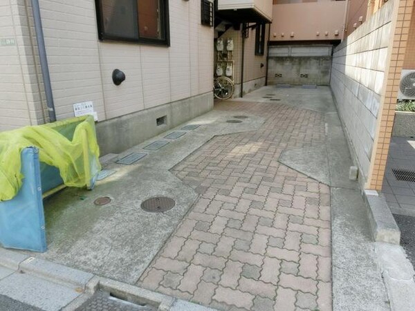 その他(★エントランスです★)