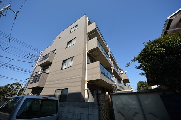 外観(★２４時間営業の西友そば★)