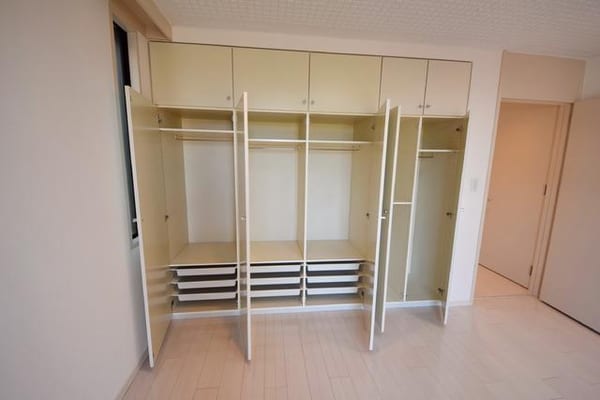 設備(★各部屋に収納スペースがあります★)