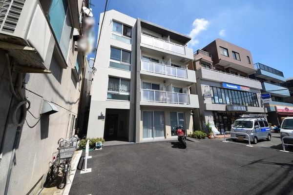 外観(★喜多見駅徒歩2分の立地です★)