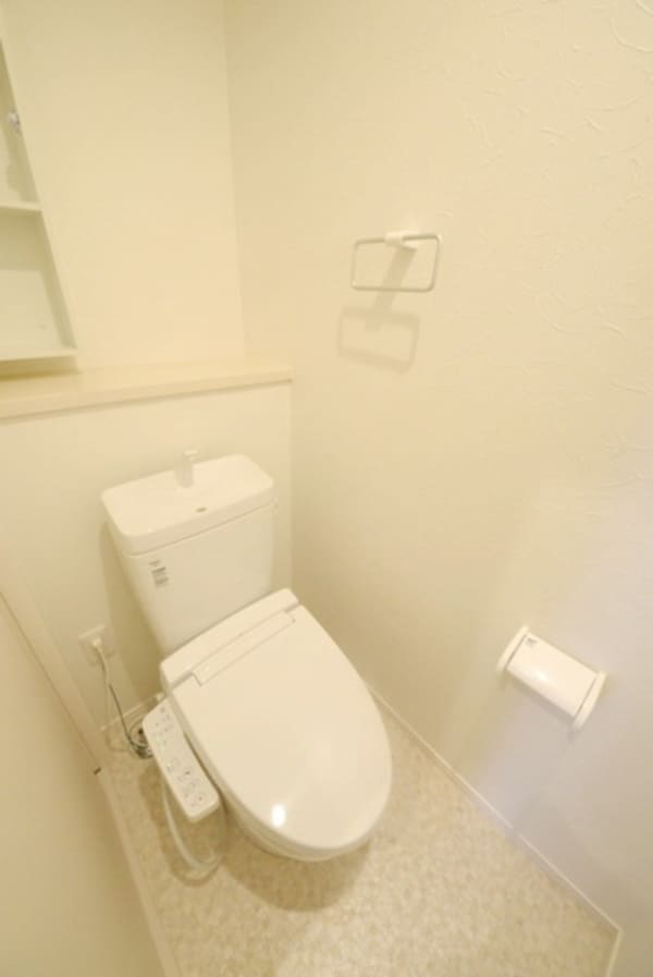 トイレ(★清潔感のあるトイレです★)