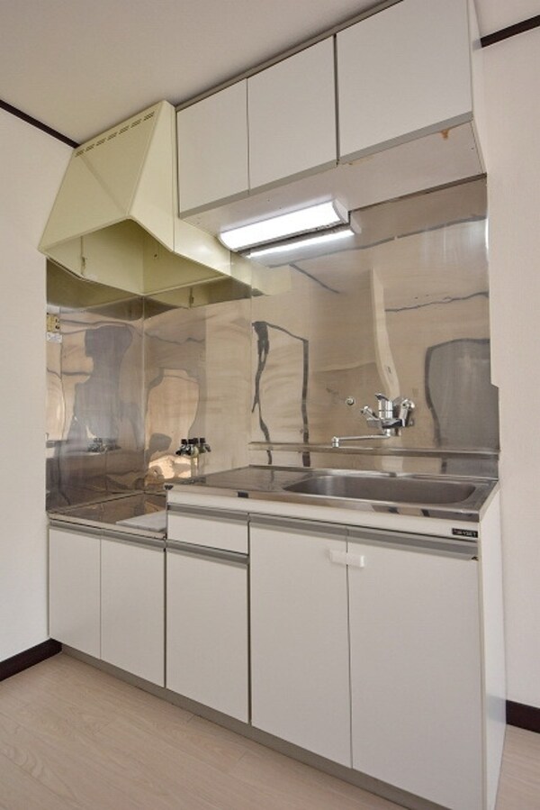 キッチン(2口ガスコンロ設置予定)