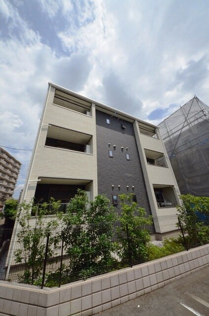 物件外観写真1　(★全室角部屋★)