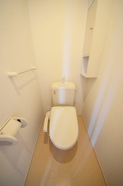 物件内観写真9　(★トイレ)