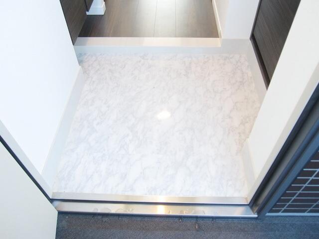 物件内観写真9　(★玄関スペースです★)