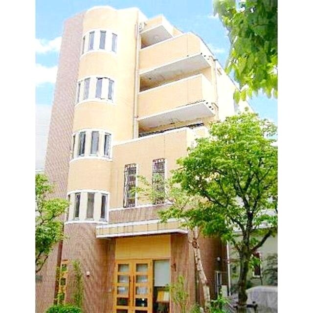 物件外観写真1　(外観・共用設備)