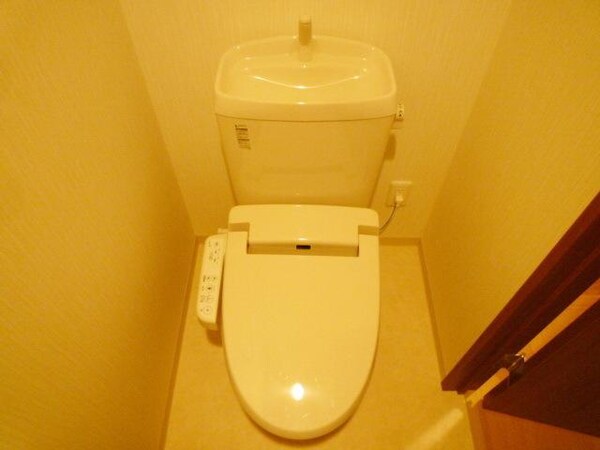 トイレ(★ウォシュレット付き★)