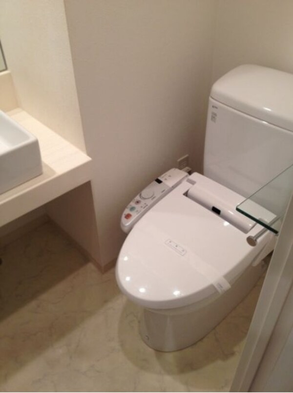 トイレ(トイレ)