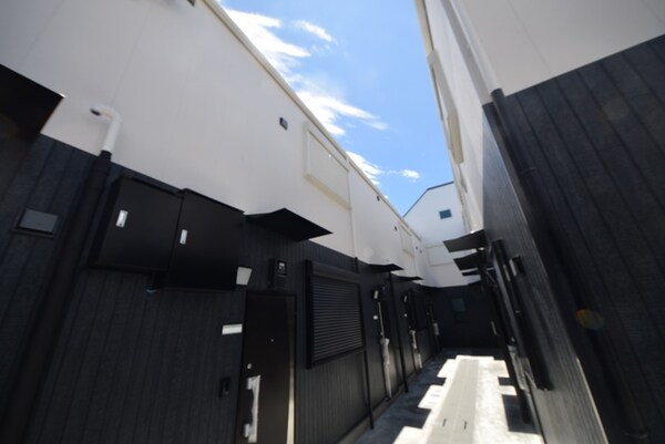 外観(★向かい合わせの部屋配置★)