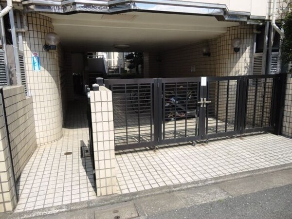 エントランス(★入口部分★)