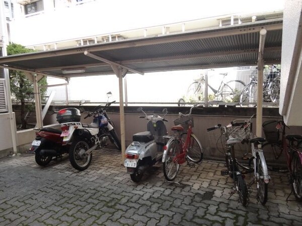 その他(★屋根付き自転車置き場★)
