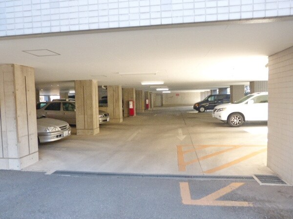 駐車場(★駐車場スペースです★)