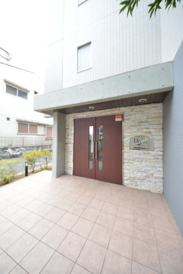 エントランス(★お問い合わせはタウンハウジングまで★)