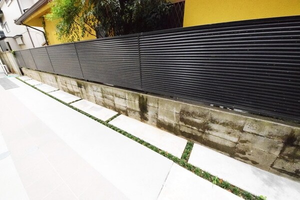 駐車場(★スペース分けされた駐輪場です★)