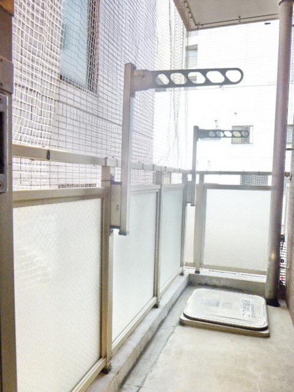 バルコニー(★奥行きのあるバルコニーです★)