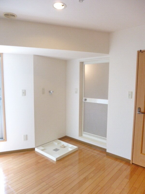 その他室内・内装(★4.4帖のダイニングスペースです★)