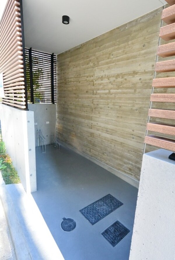 駐車場(★屋根付の駐輪スペース★)