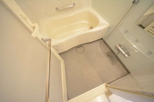 バス／シャワールーム等(浴室)