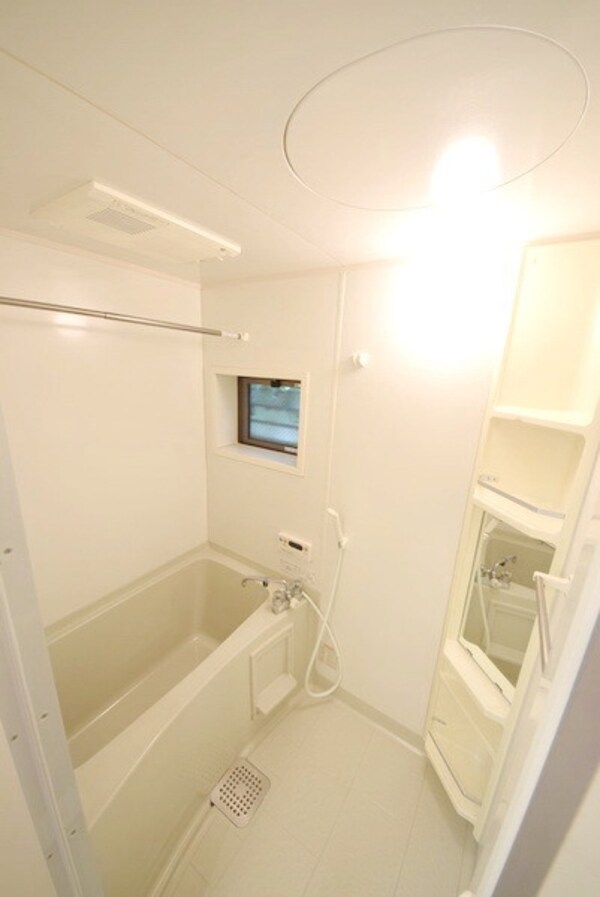 バス／シャワールーム等(★１日の疲れを癒すのはコチラ★)