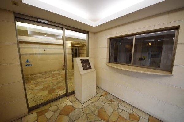 エントランス(★オートロック付のエントランスです★)