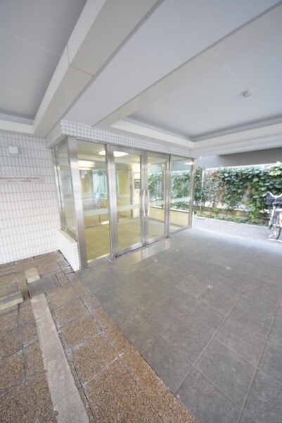 物件内観写真17　(★エントランス★)